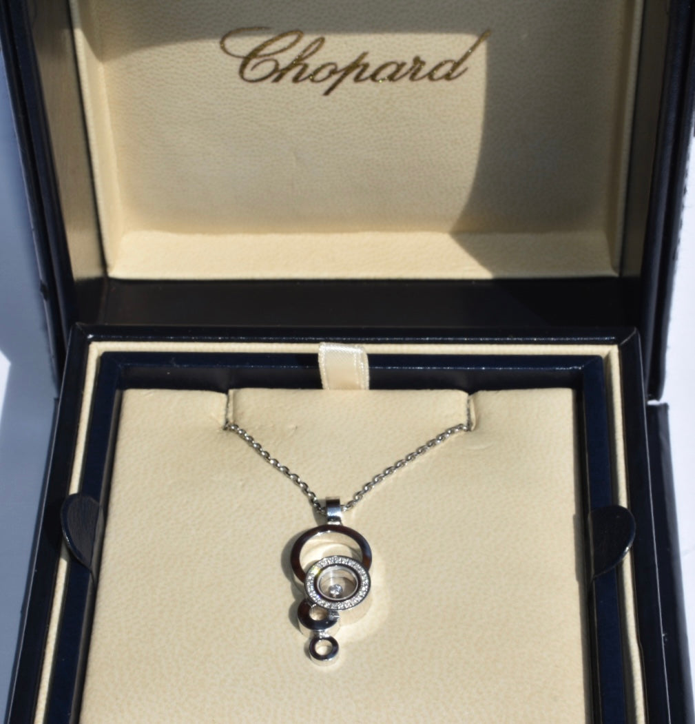 Chopard Happy Diamond Necklace 18k