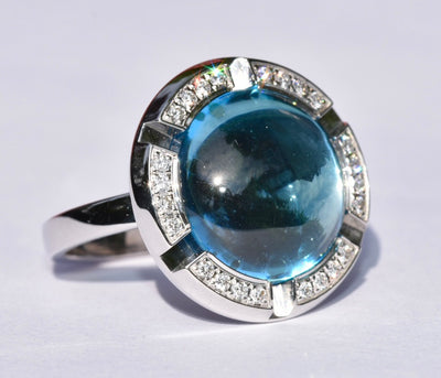 Chaumet Topaz & Diamond Ring 18k